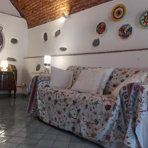 Appartamento Bouganville, Aeroporto di Catania Fontana Rossa
